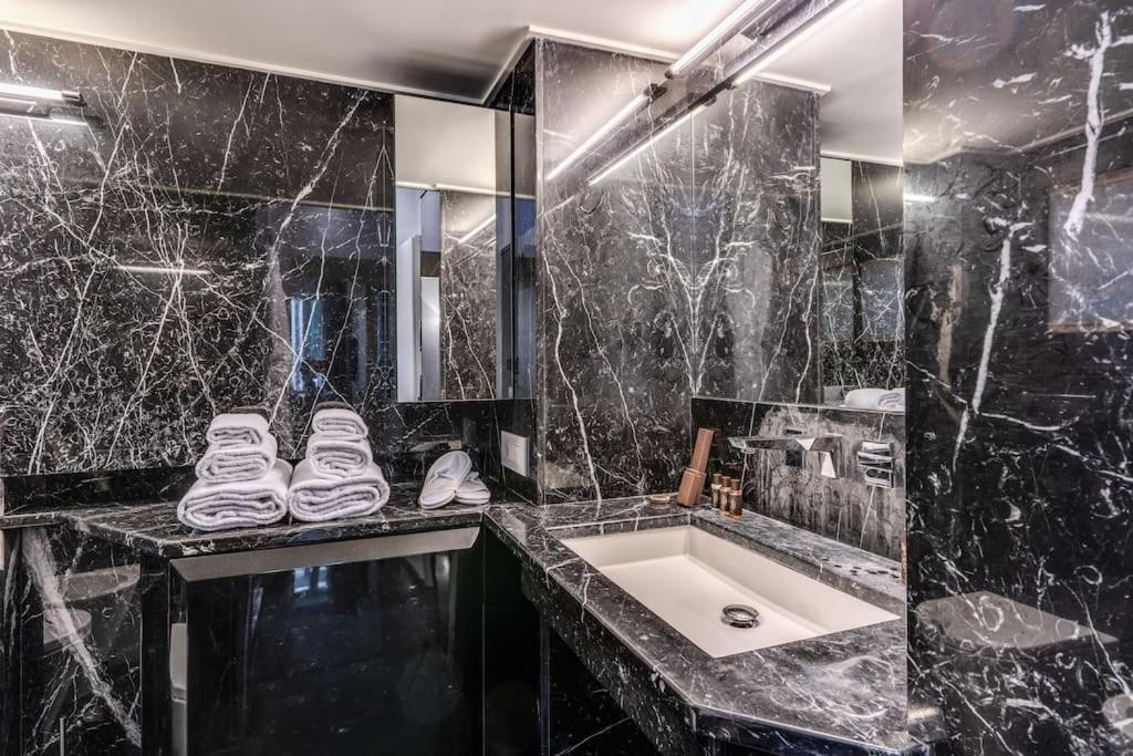 Domus Mondrian Luxury House Apartment Roma Exterior foto